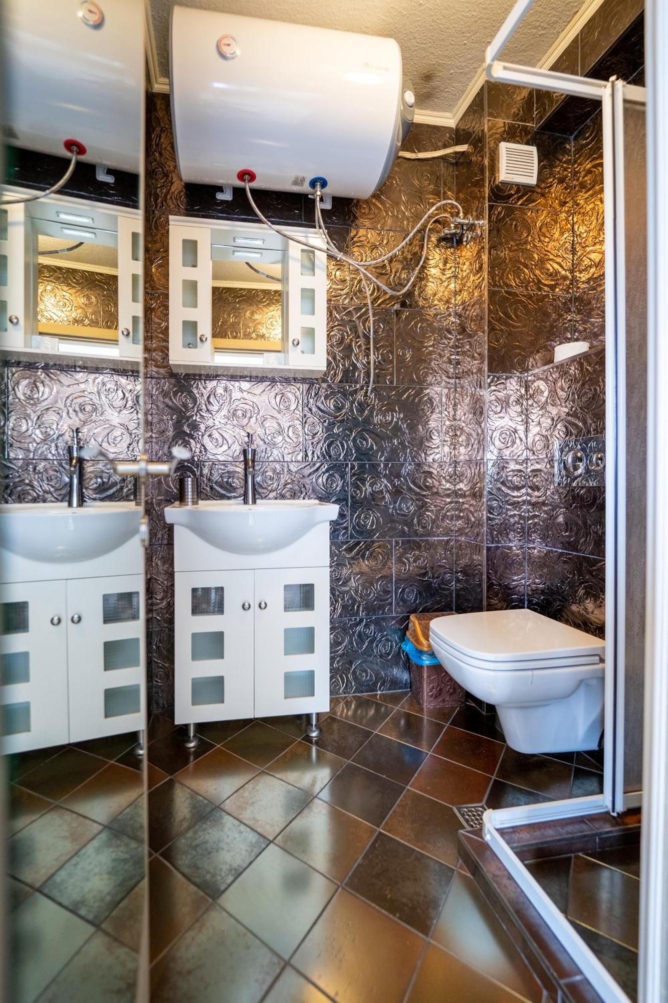 Funky Apartment In Studentski Grad София Экстерьер фото